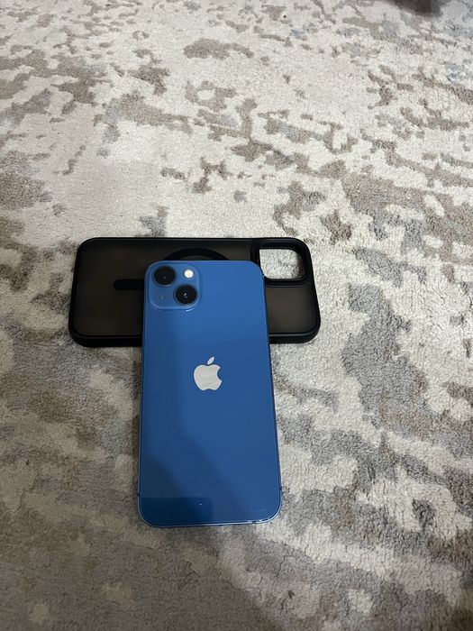 Продам Айфон 13 !