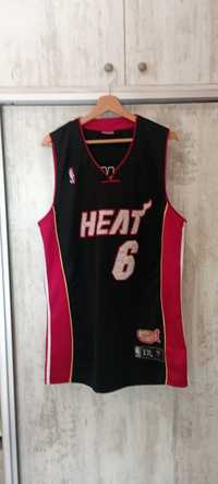 Потник LeBron James Hoops NBA