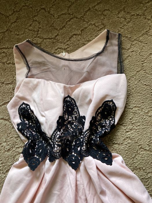 Дамска рокля