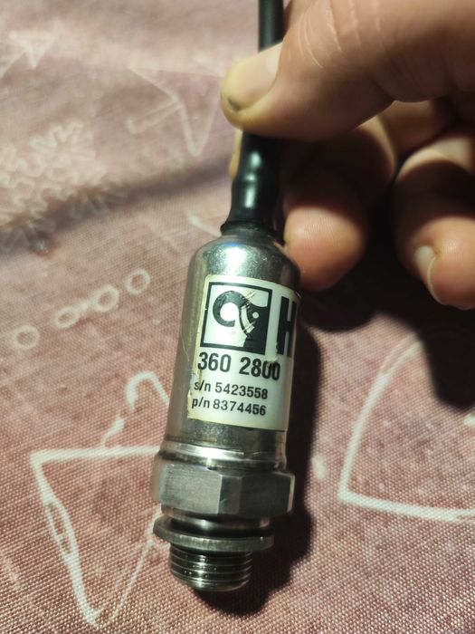 Hiab датчик за  кран чисто нов