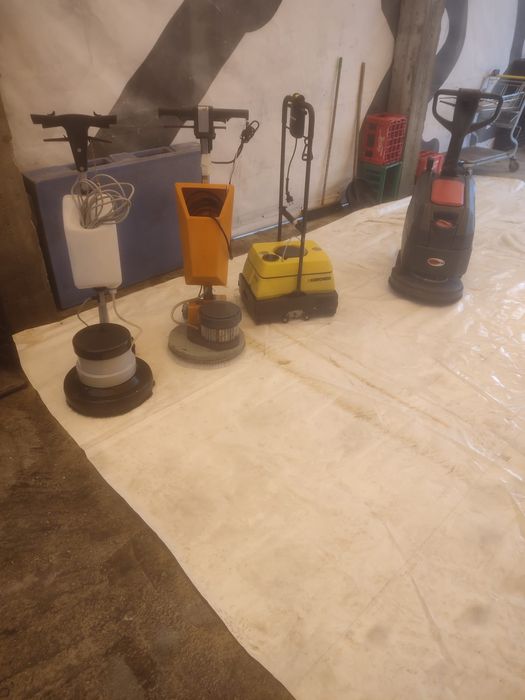 Monodiscuri și perii rotative,aspiratoare profesionale