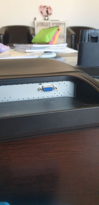 Vand monitor pc bun