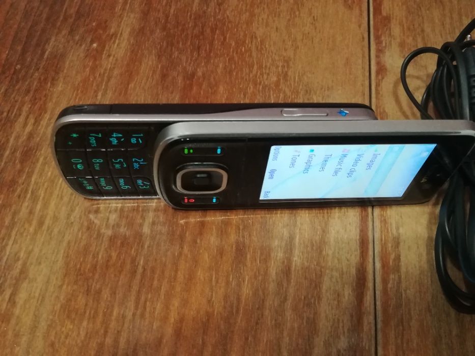 Телефон Nokia 6260 slide