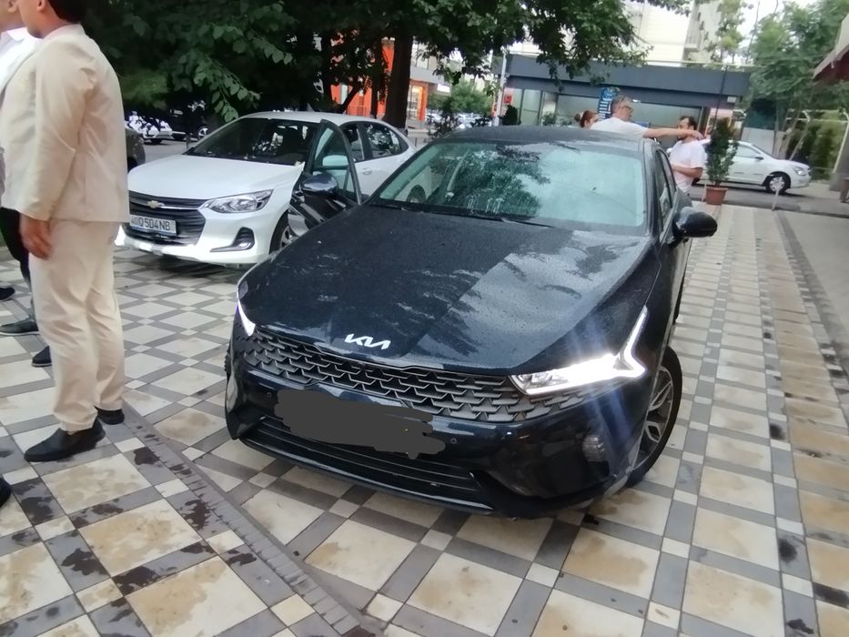Kia k5. 5 pozitsya