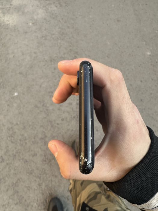 Iphone XR 64 gb 76 % yomkost