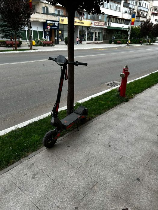 Trotineta electrica kukirin g2 2025