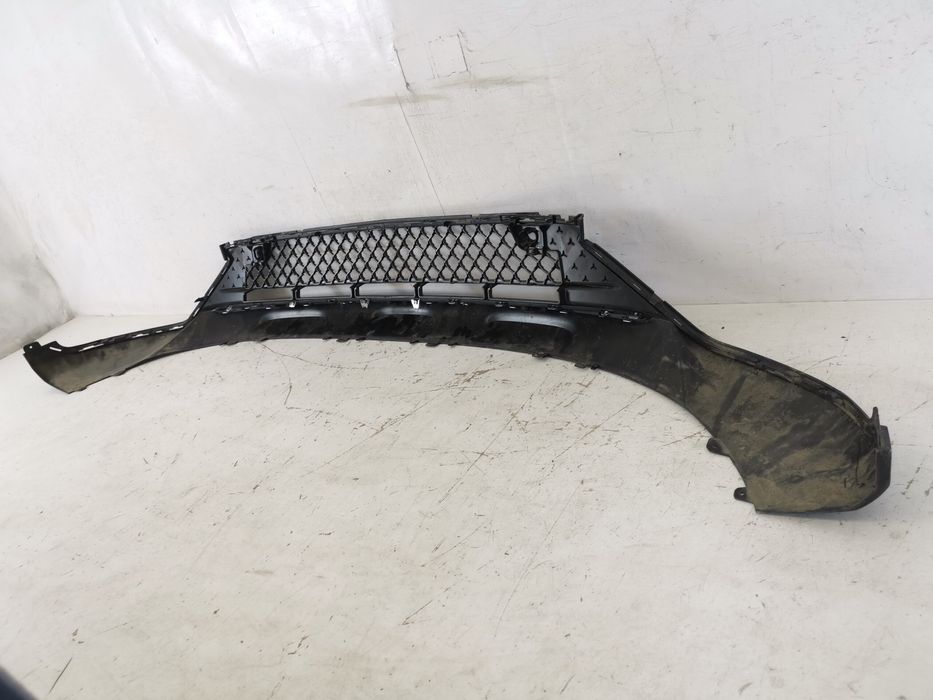 Долна централна решетка AMG Мерцедес-Бенц ГЛЦ / Mercedes-Benz GLC [ -