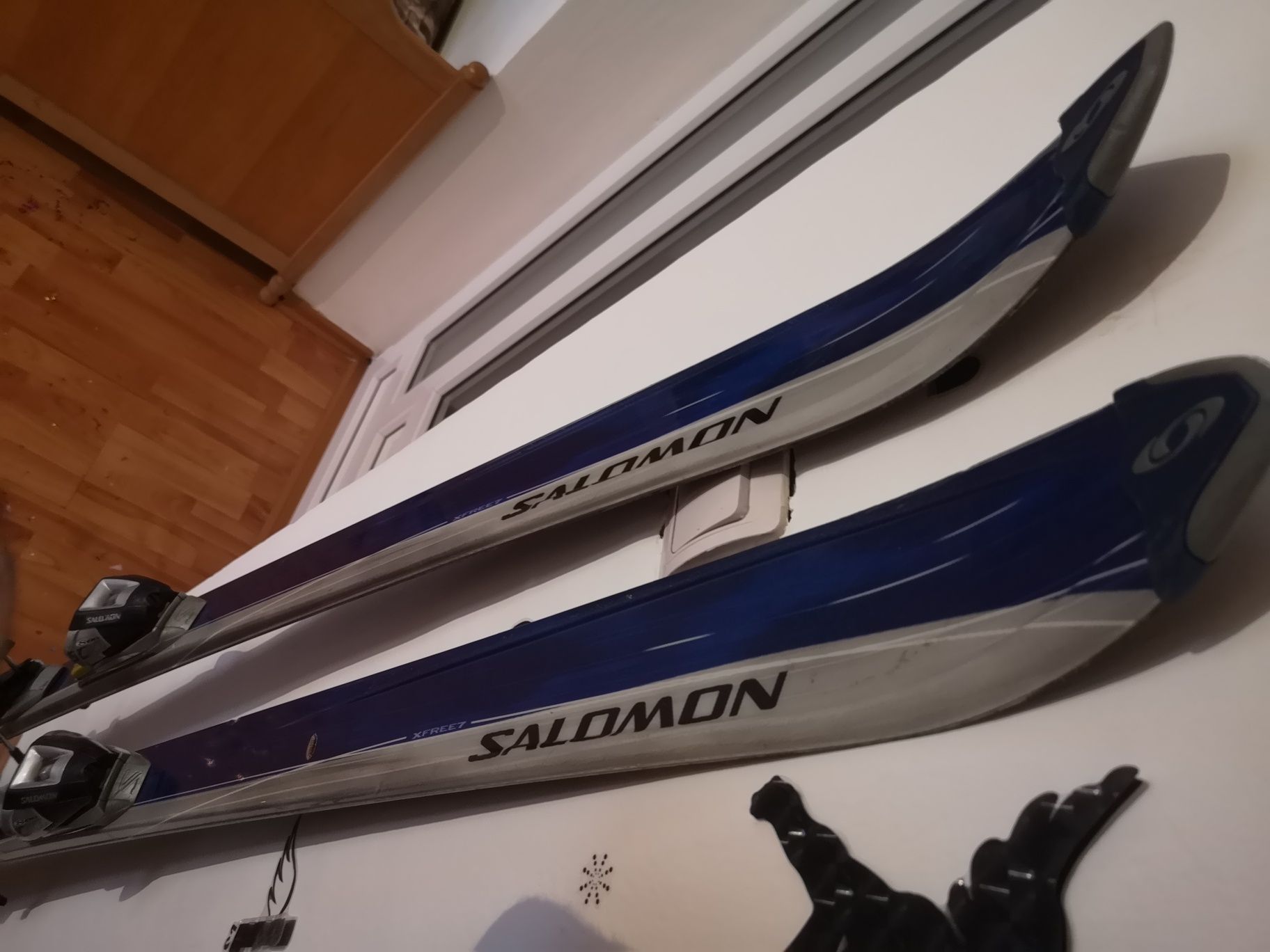 Schiuri de vânzare marca SALOMON