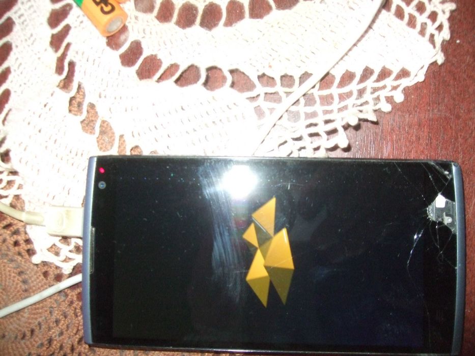 Samsung A 10 sau Nokia nuba orange