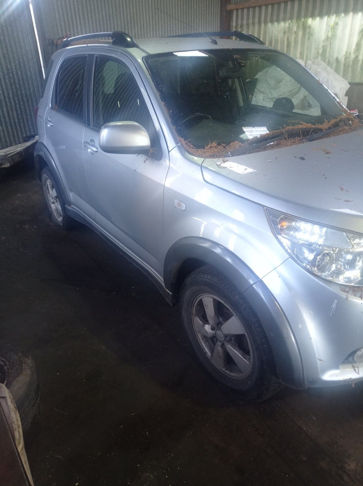 Daihatsu Terios 1.5i 105 ks 2008г