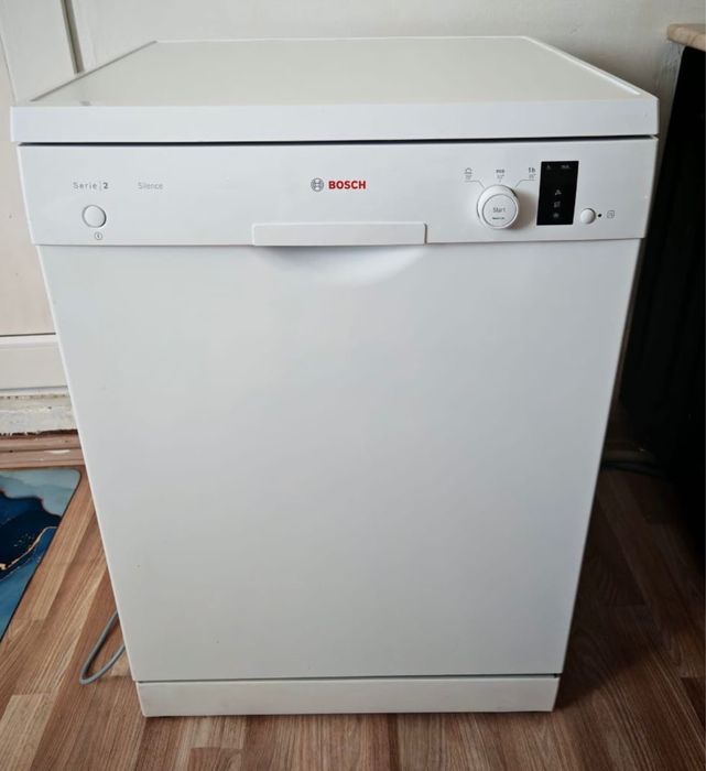 Посудамоющая машинка почти новая