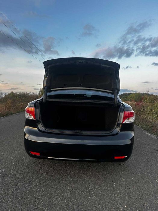 TOYOTA AVENSIS  2010 2.0 Diesel,Manuala