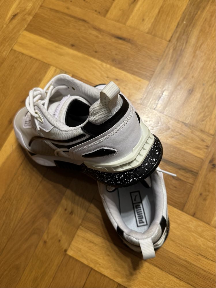 Маратонки Puma модел Mirage Tech Bubble