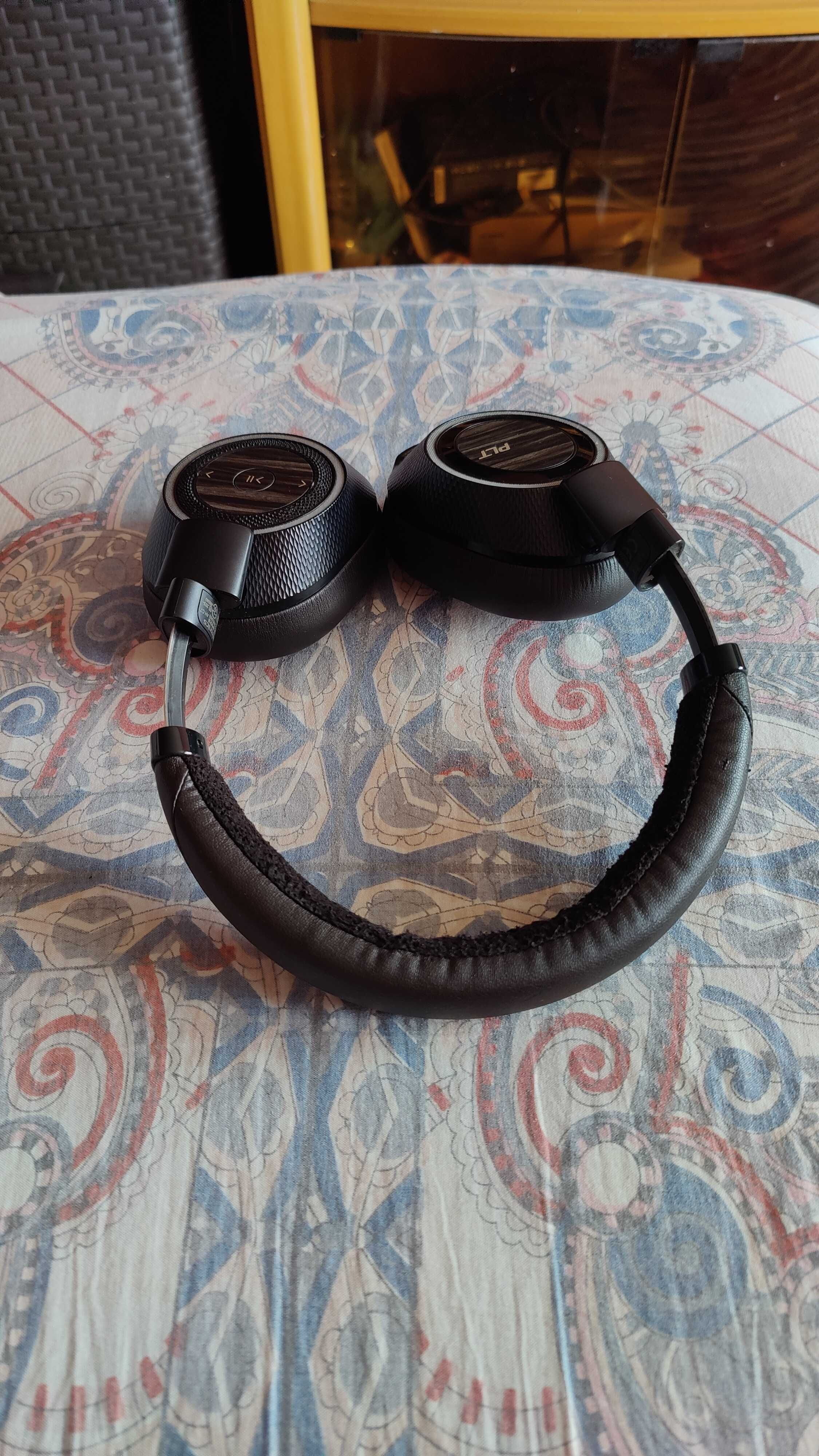 Наушники накладные Plantronics BackBeat Pro 2