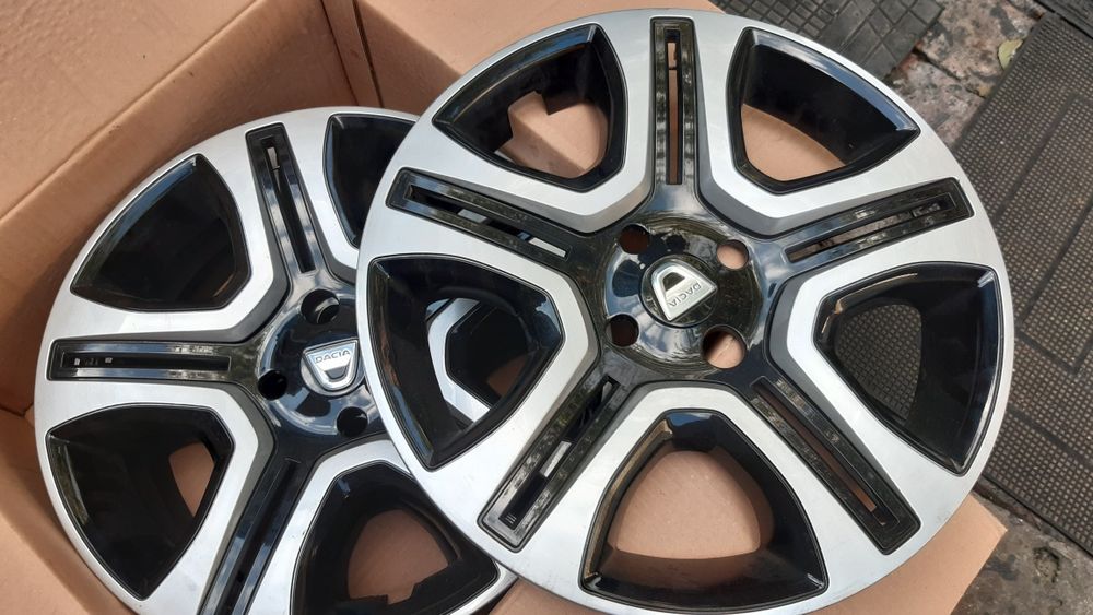 Capace LOGAN R16 pentru jante tablă structurate Noi