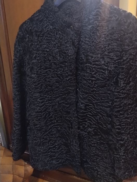 Haina de dama din  blana de  oaie merinos
