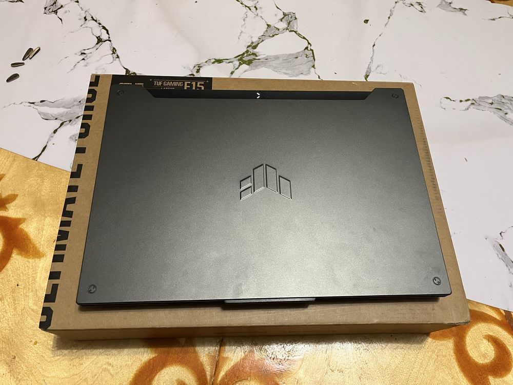 Продается игровой ноутбук Asus TUF Gaming F15