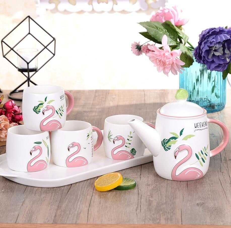Набор чайник с чашками