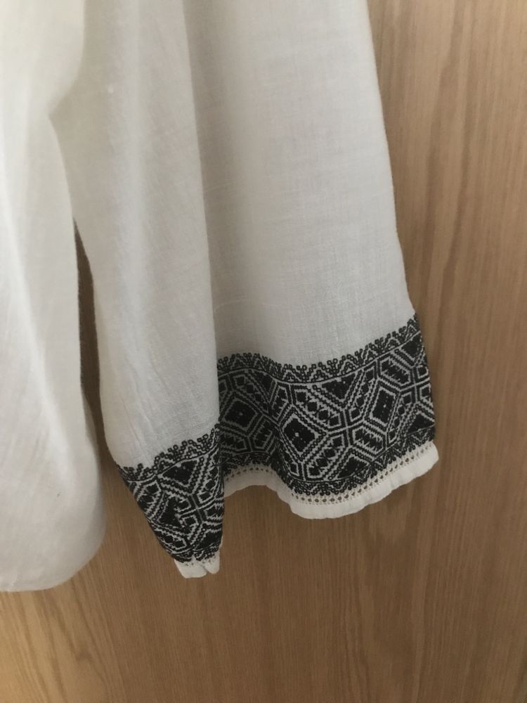 Camasa populara barbateasca