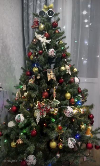 Ёлка 1,8 м., состояние идеальное