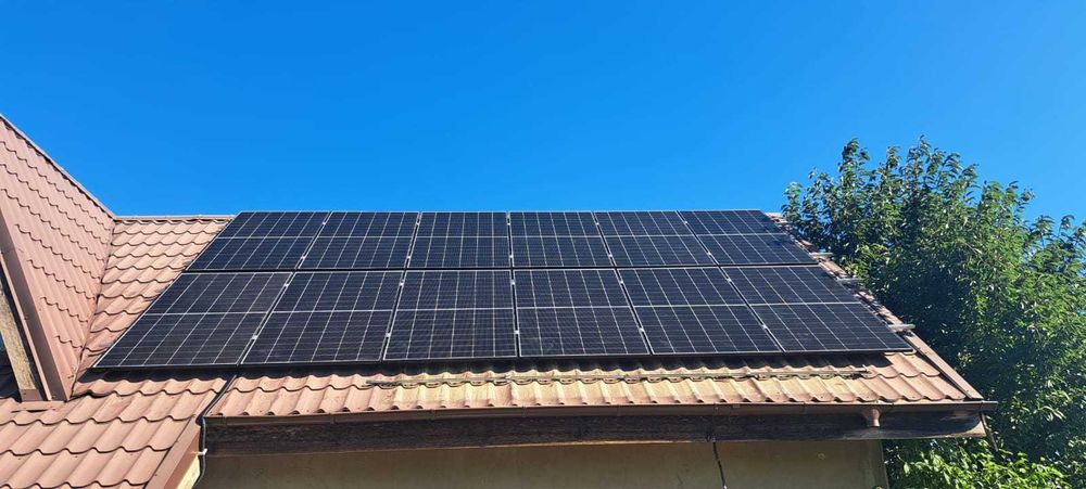 Sistem fotovoltaic 6kW Solis + 13x LONGi 460W | Montaj inclus