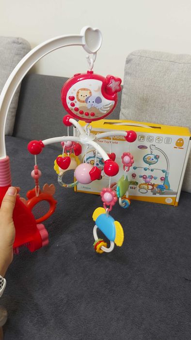 Музикална въртележка за кошара