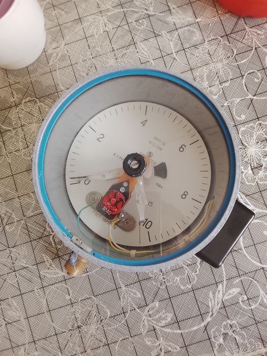 Продам Манометр ЭКМ-1У