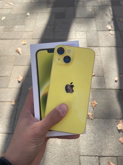 iphone 14 yellow