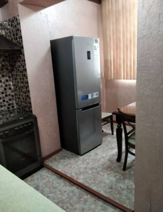 Квартира на Ц5-метро А.Кадырий 2/2/4 общ пл 52м с обстановкой