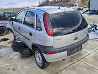 Opel Corsa 1.7 DTI (НА ЧАСТИ)