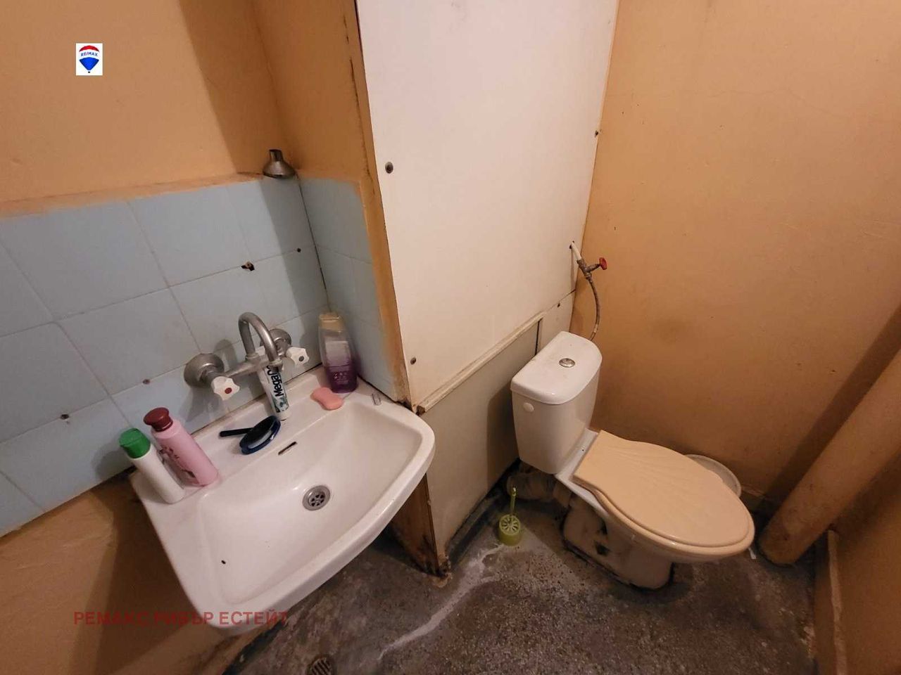 Продава се Двустаен апартамент в Русе, Чародейка - Юг - 62 кв.м за 902 €/кв.м - Снимка #7