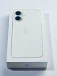 Нов! iPhone 16 бял