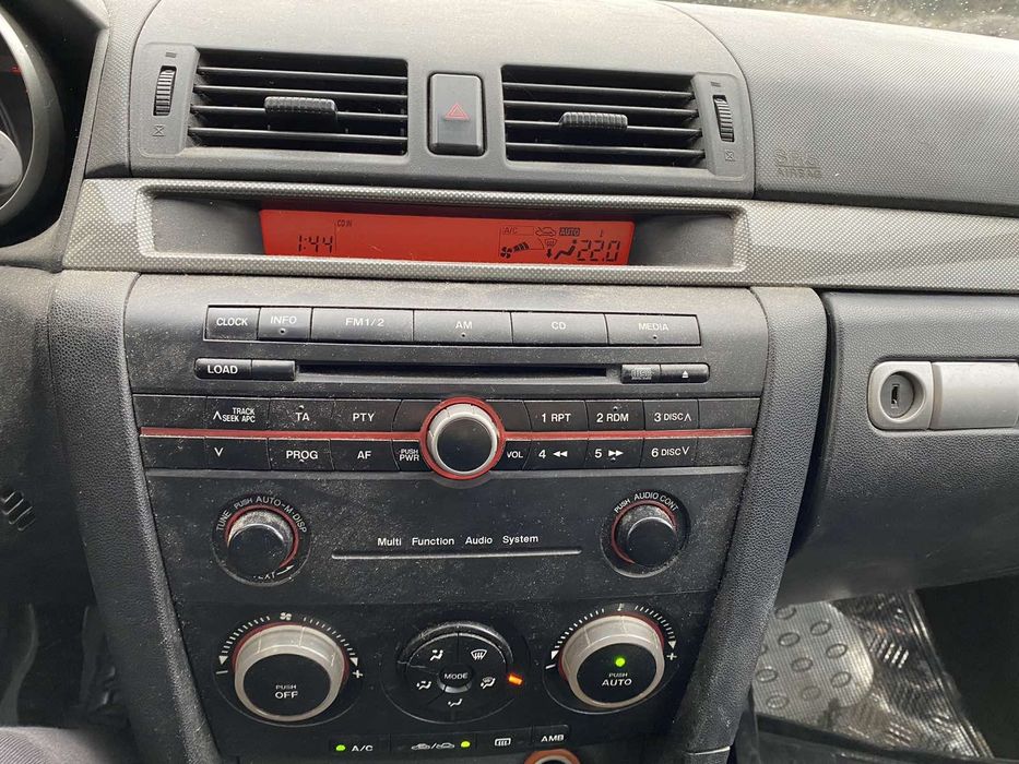 Мазда 3, Mazda 3