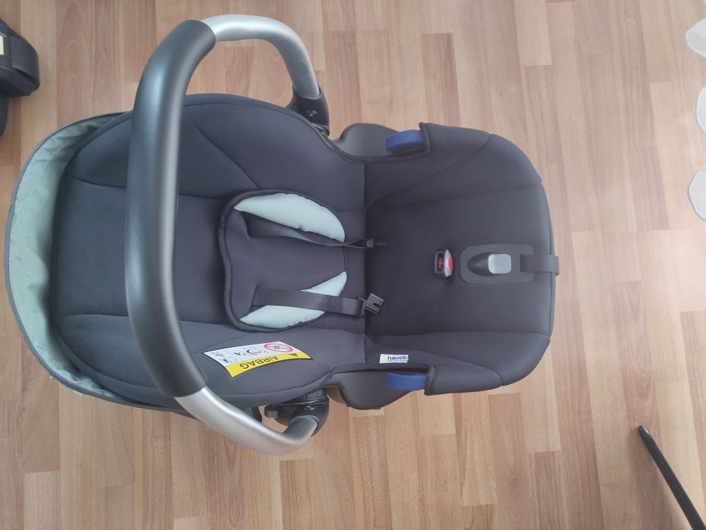 Scoica auto Hauck + baza Hauck  isofix comfort
