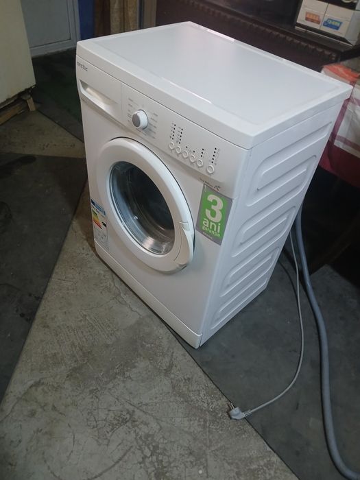 Masina de spalat Artic