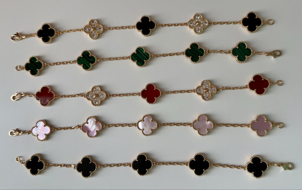 Van Cleef & Arpels Гривна с 18к златно покритие - ПЕЧАТ