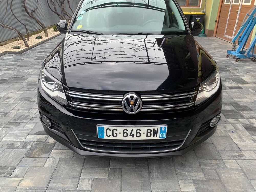 Vw tiguan 4x4 / Panorama / Alcantara /Automat