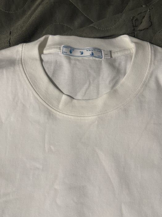 Tricou off white arrows