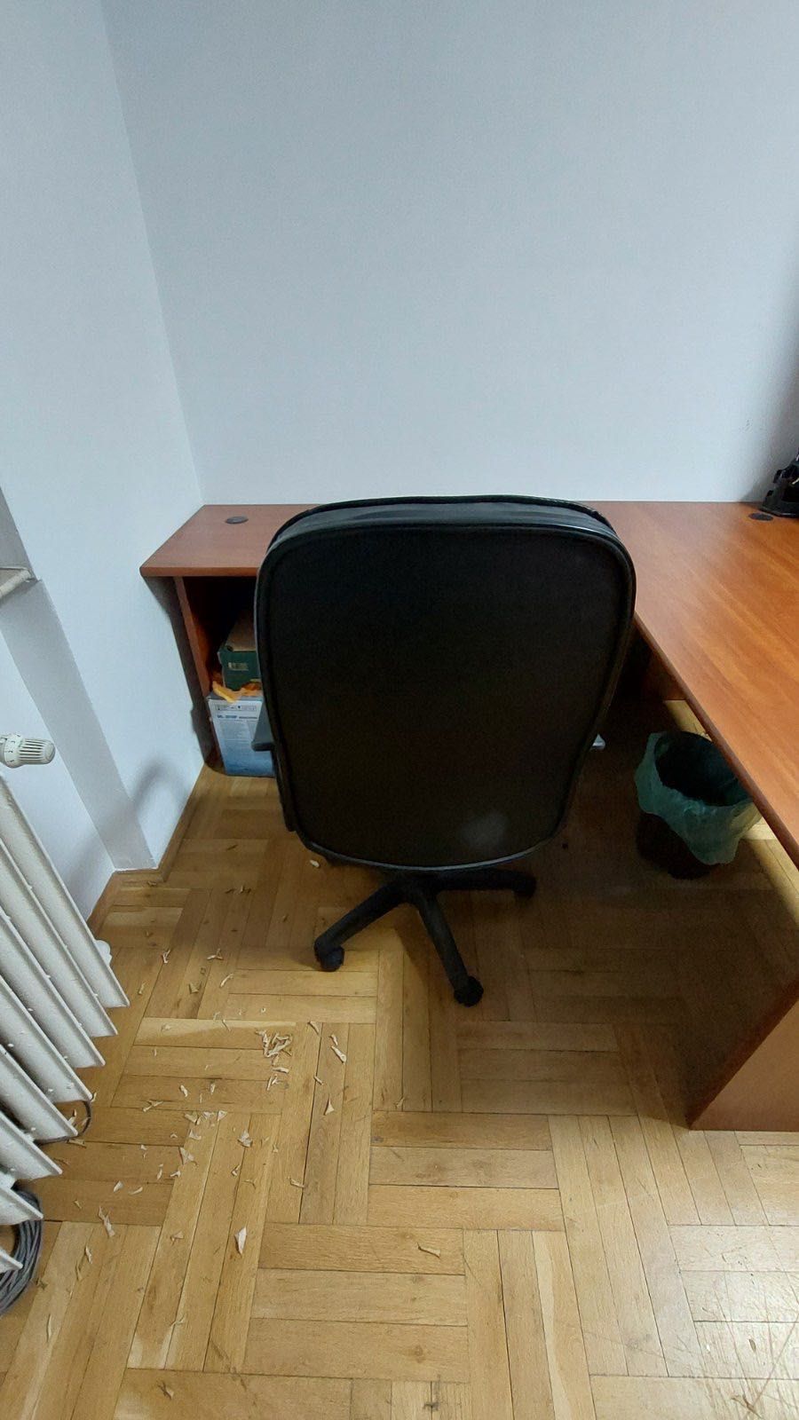 офис обзавеждане