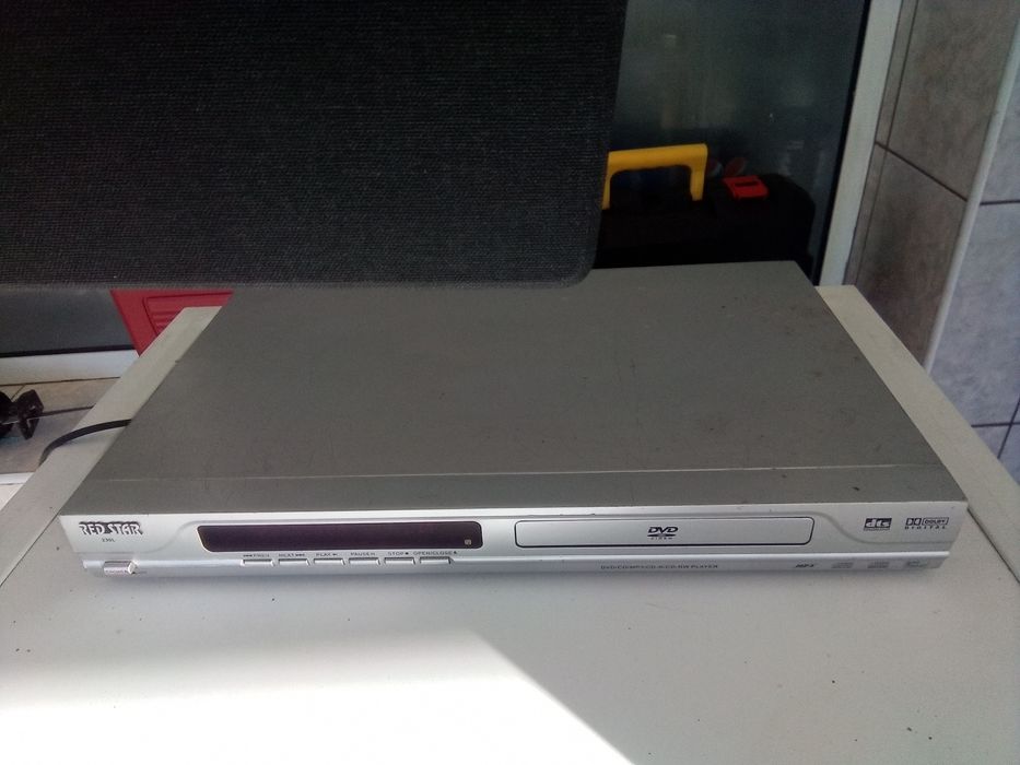 DVD player  RedStar