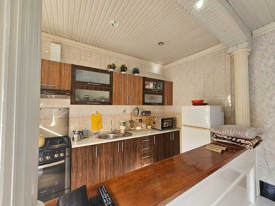 Масжид Бектемир.5.5 sotihda 17xonali uy sotaman. Хостелга зор вариант.