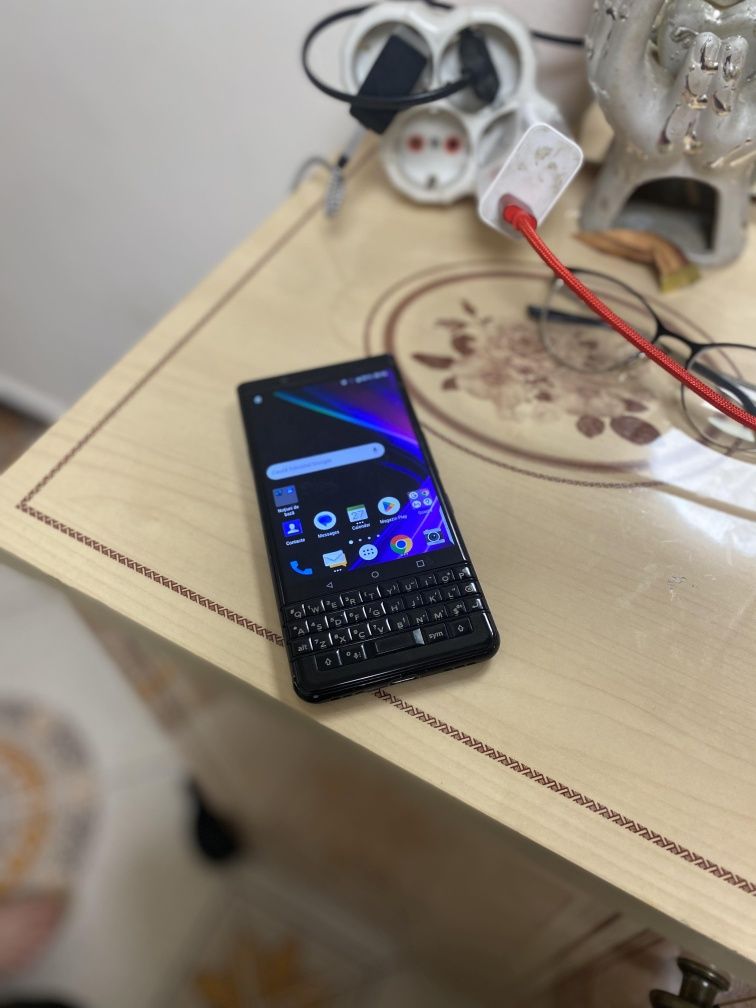 Schimb BlackBerry Key 1