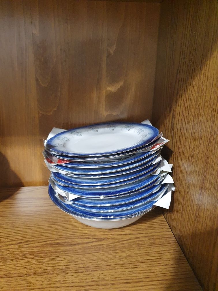 Set de masa porțelan(serviciu de masa, albastru, alb, original, nou)