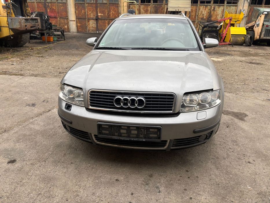Audi A4 b6, 2.0 Alt,motor,capota tragher,aripi,,faruri,haion