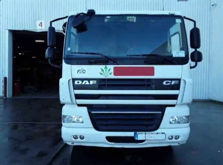 Dezmembrez Daf 85 CF 460 // Motor complet // Piese second