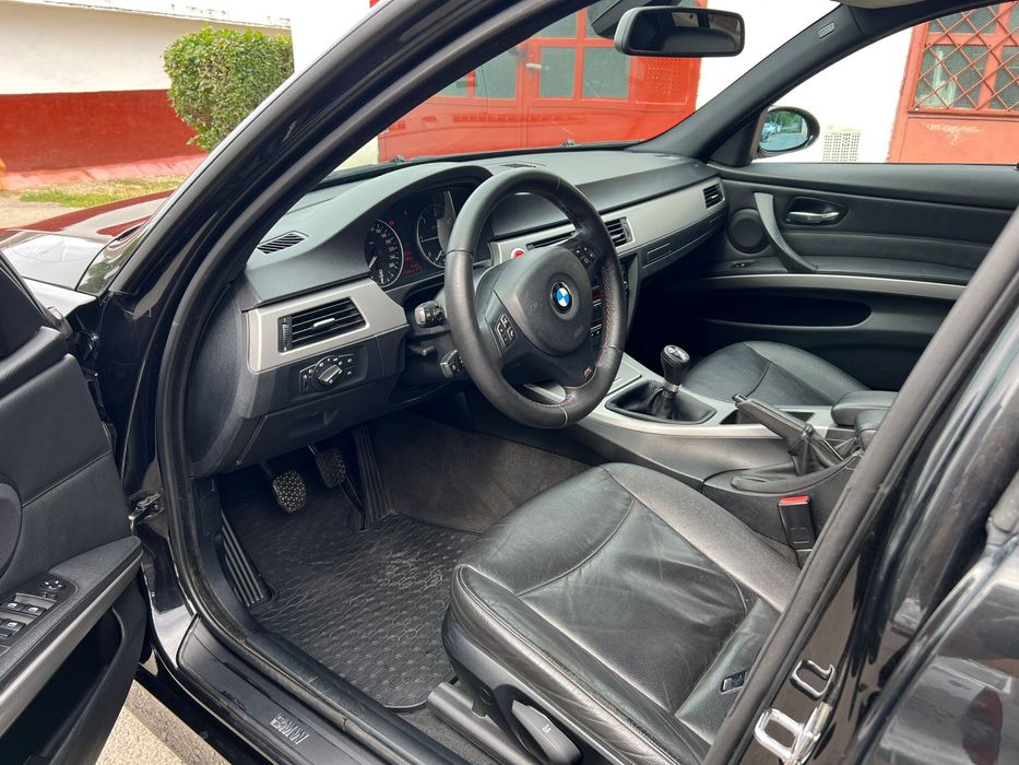 BMW E90 320d 2006
