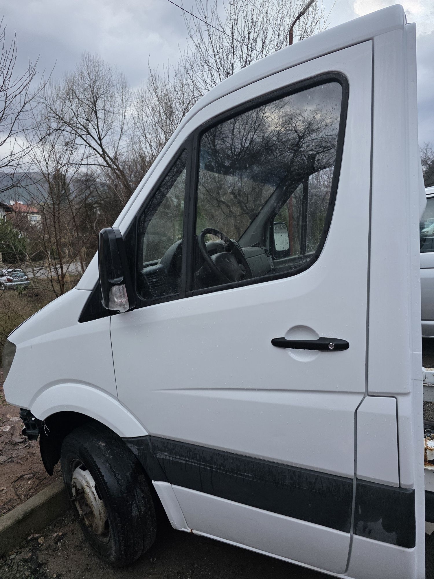 Mercedes Sprinter 515 – На части W906