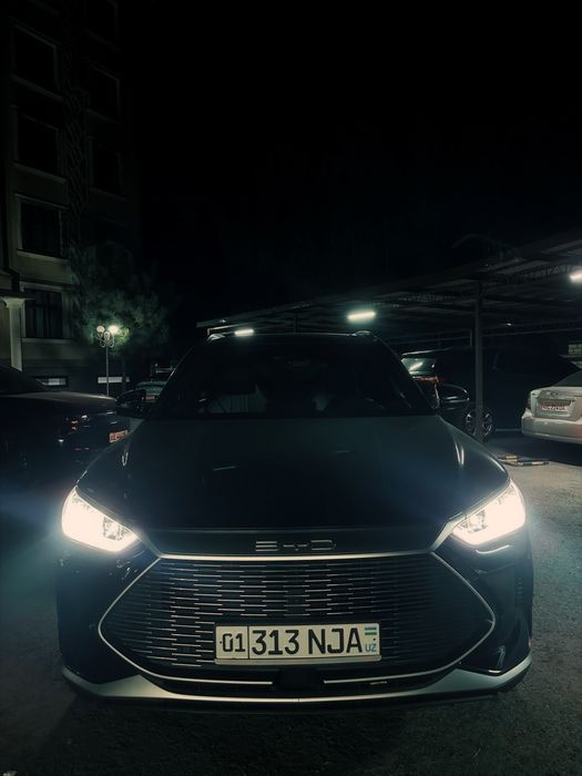 BYD SONG PLUS DM-i 2023 год (2 позиция)