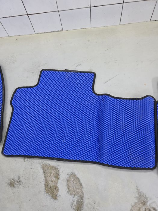 Продам eva полики от тойота королла