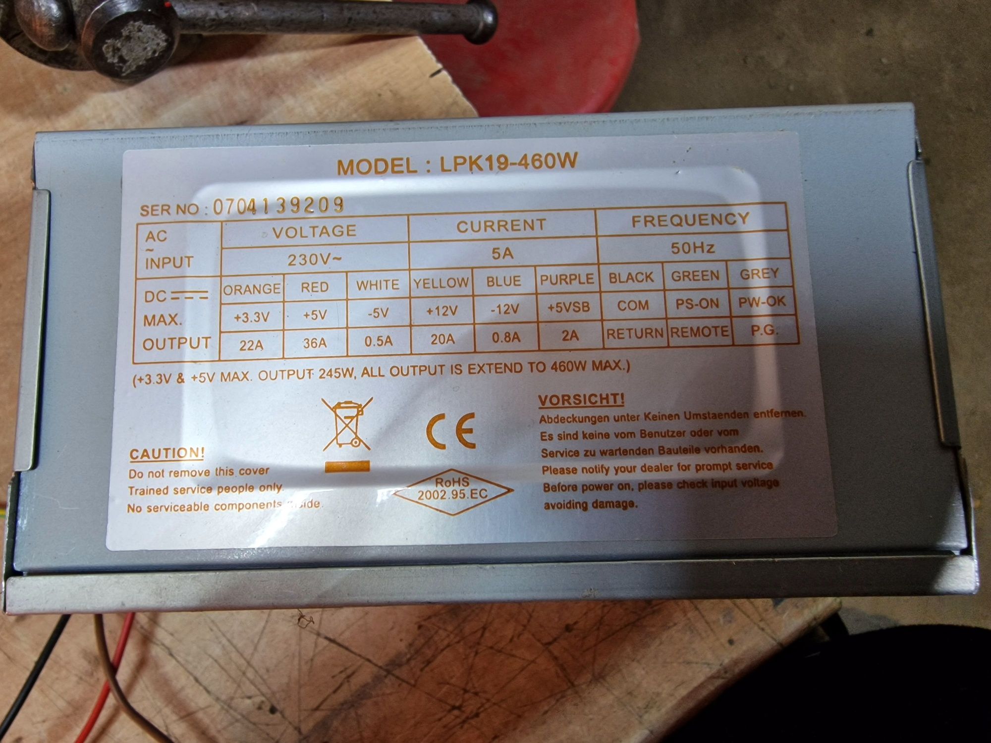 Vand surse pc modificate la 3 v , 5 v , 12 v